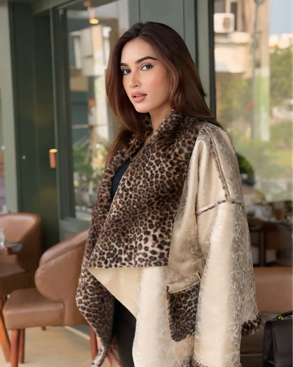 Women’s Faux Fur Leopard Cape Jacket